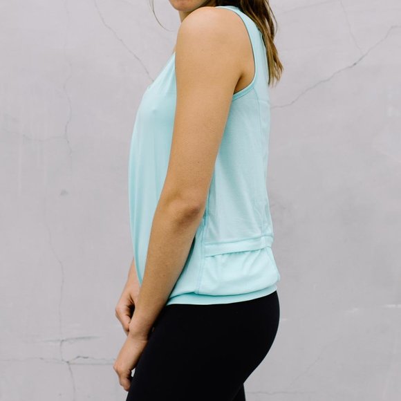 NEW Zuma Blu Active Flow Tank Mint with Pockets Sz XS - Picture 9 of 11